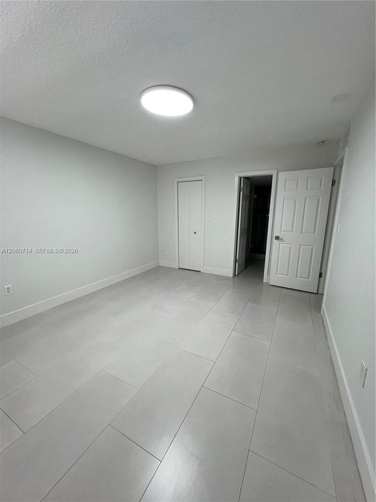 В аренду: $2,500 (2 спален, 2 ванн, 838 Квадратных фут)