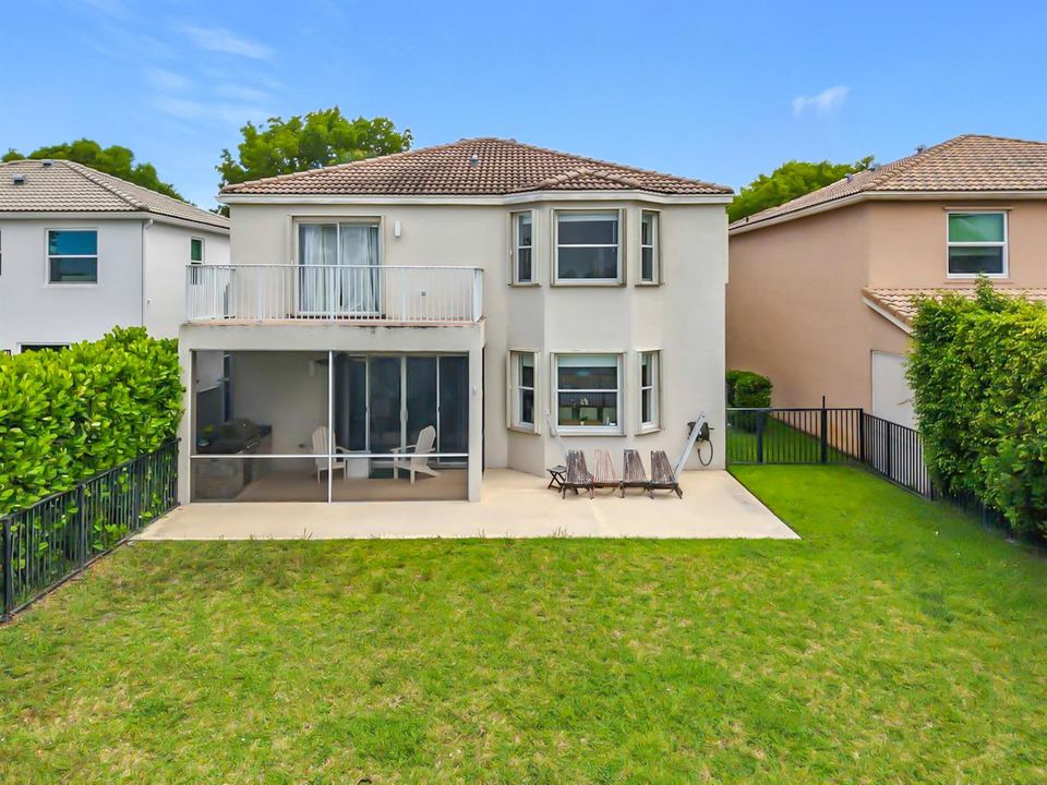 1154 Oakwater Drive-86