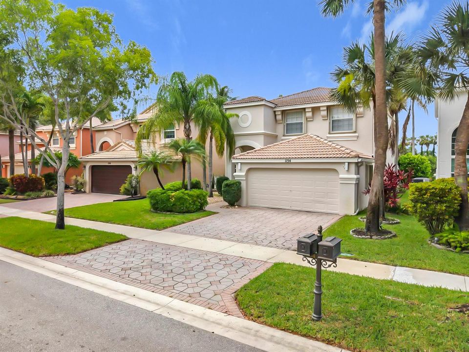 1154 Oakwater Drive-7