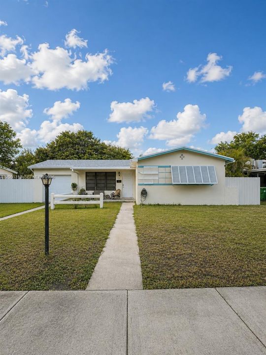 En Venta: $625,000 (3 camas, 2 baños, 1799 Pies cuadrados)