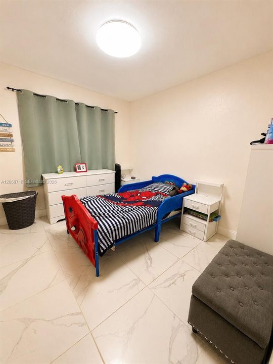En Venta: $625,000 (3 camas, 2 baños, 1799 Pies cuadrados)