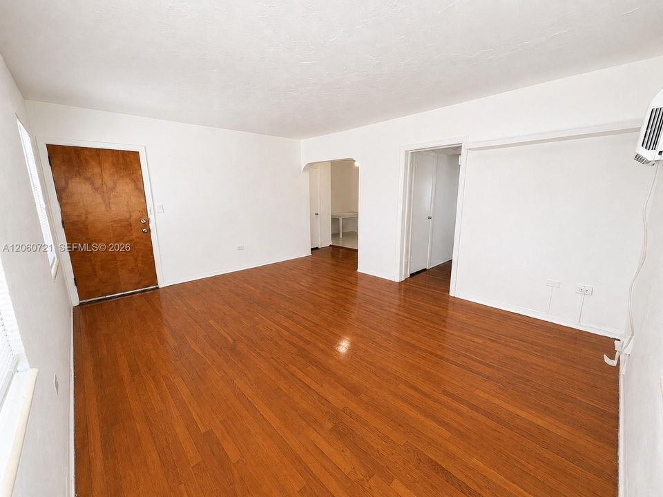 En Renta: $2,000 (1 camas, 1 baños, 770 Pies cuadrados)