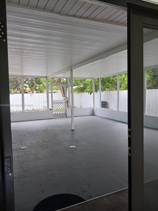 En Venta: $559,900 (4 camas, 2 baños, 1125 Pies cuadrados)