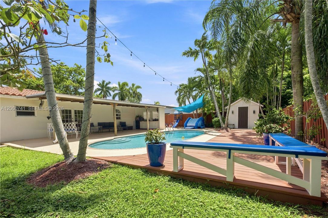En Venta: $850,000 (3 camas, 2 baños, 1534 Pies cuadrados)