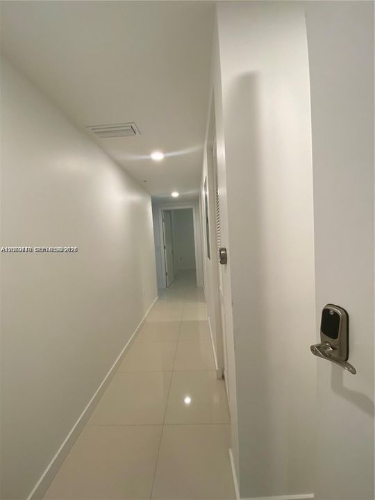 В аренду: $2,350 (1 спален, 1 ванн, 668 Квадратных фут)