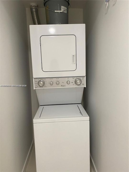В аренду: $2,350 (1 спален, 1 ванн, 668 Квадратных фут)