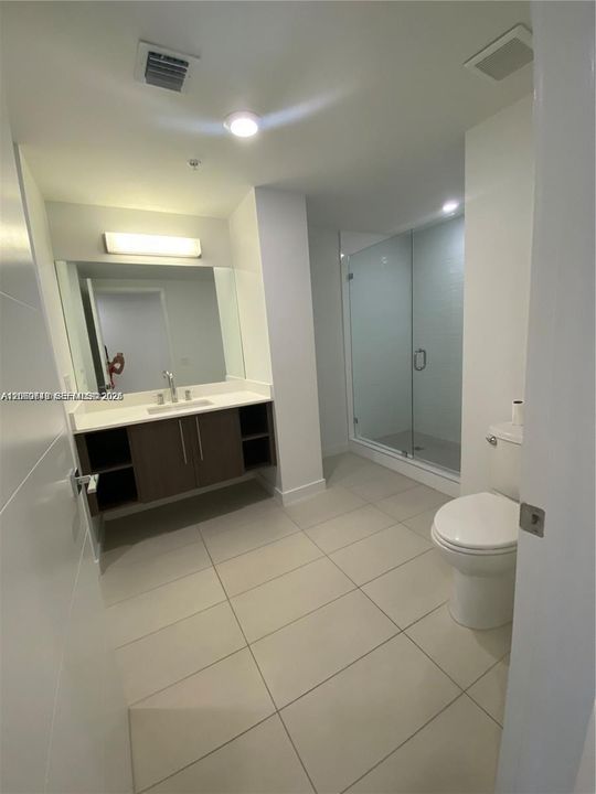 В аренду: $2,350 (1 спален, 1 ванн, 668 Квадратных фут)