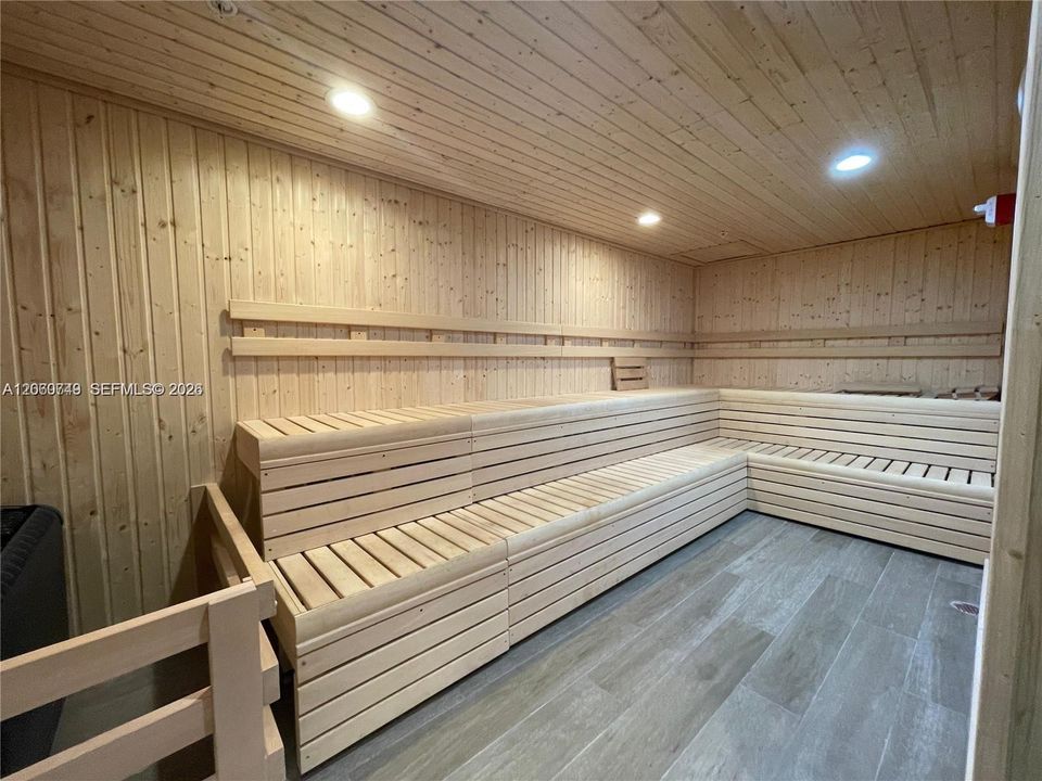 В аренду: $2,350 (1 спален, 1 ванн, 668 Квадратных фут)