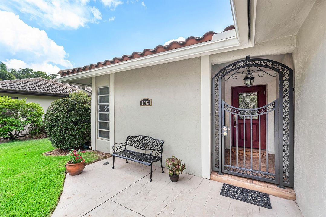 004-1752RiverwoodLane-CoralSprings-FL-33