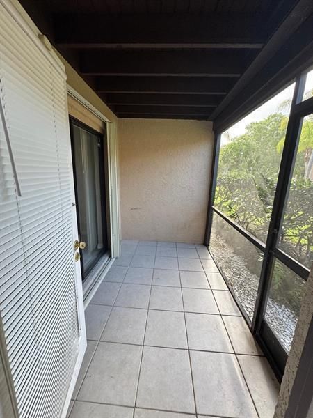 2416 garden ter balcony