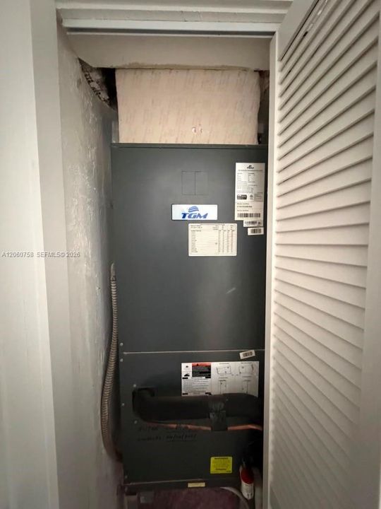 В аренду: $6,500 (5 спален, 4 ванн, 1334 Квадратных фут)