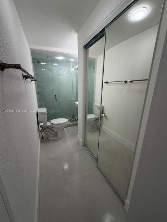 В аренду: $6,500 (5 спален, 4 ванн, 1334 Квадратных фут)