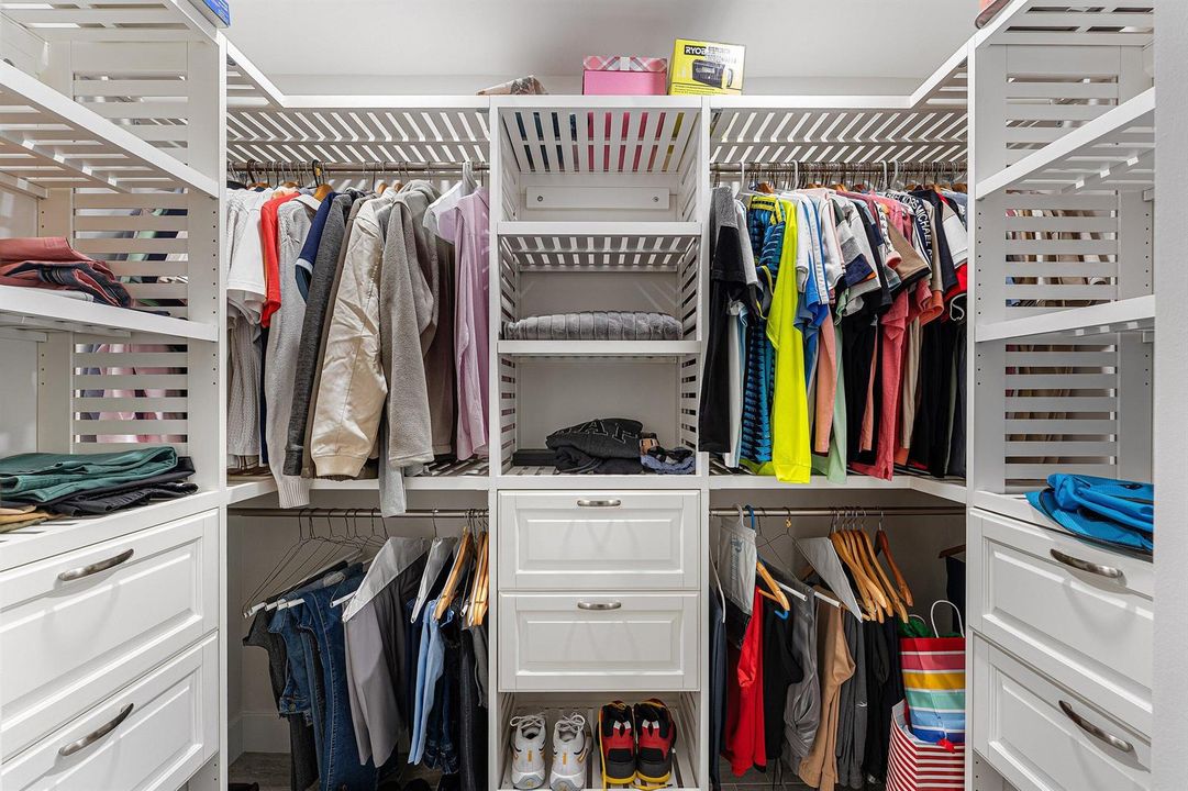 Walk In Closet