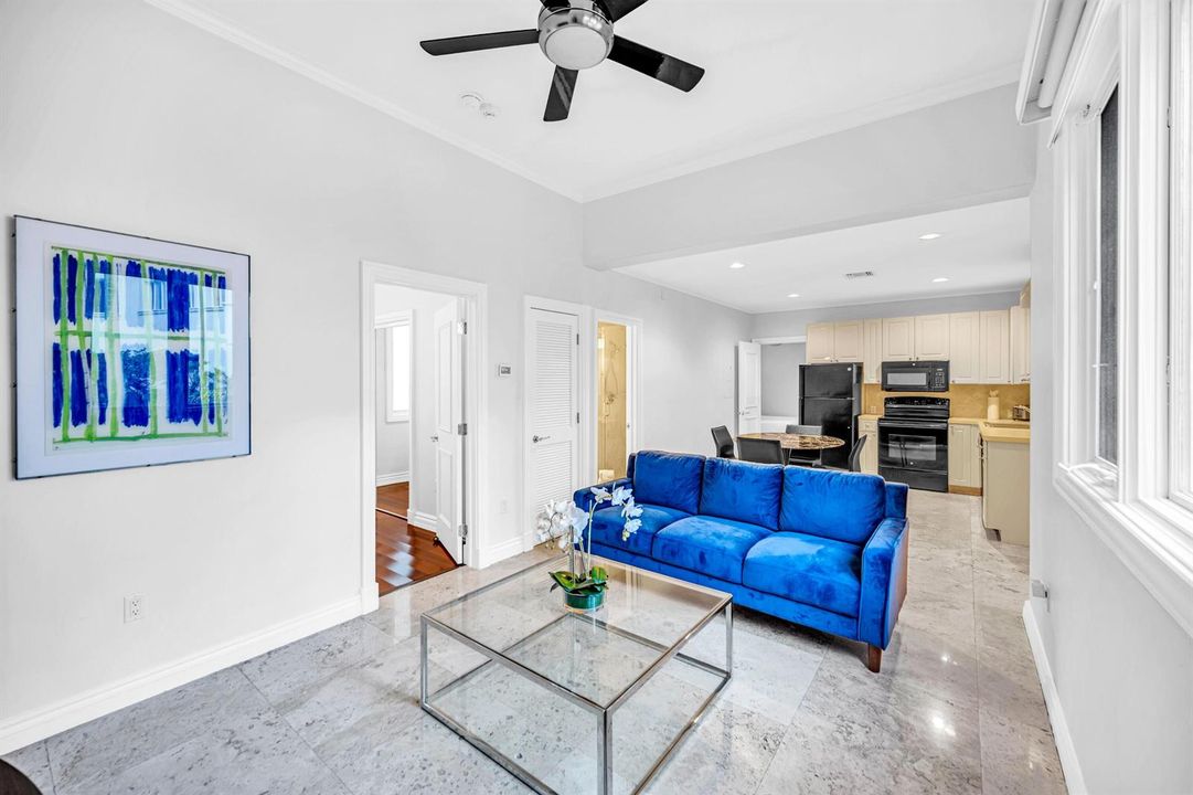 709 Idlewyld Dr-152
