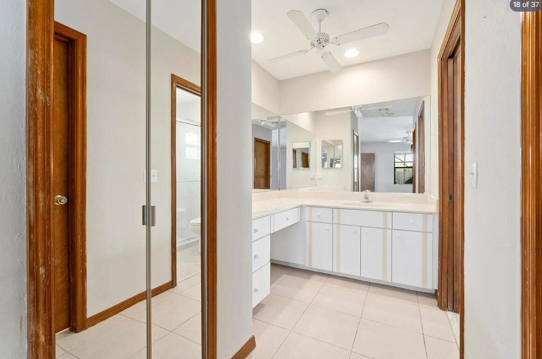 Screenshot_27-7-2026_175537_www.zillow.c