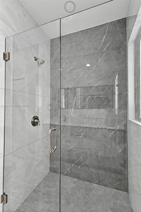 En Venta: $279,900 (3 camas, 2 baños, 1144 Pies cuadrados)