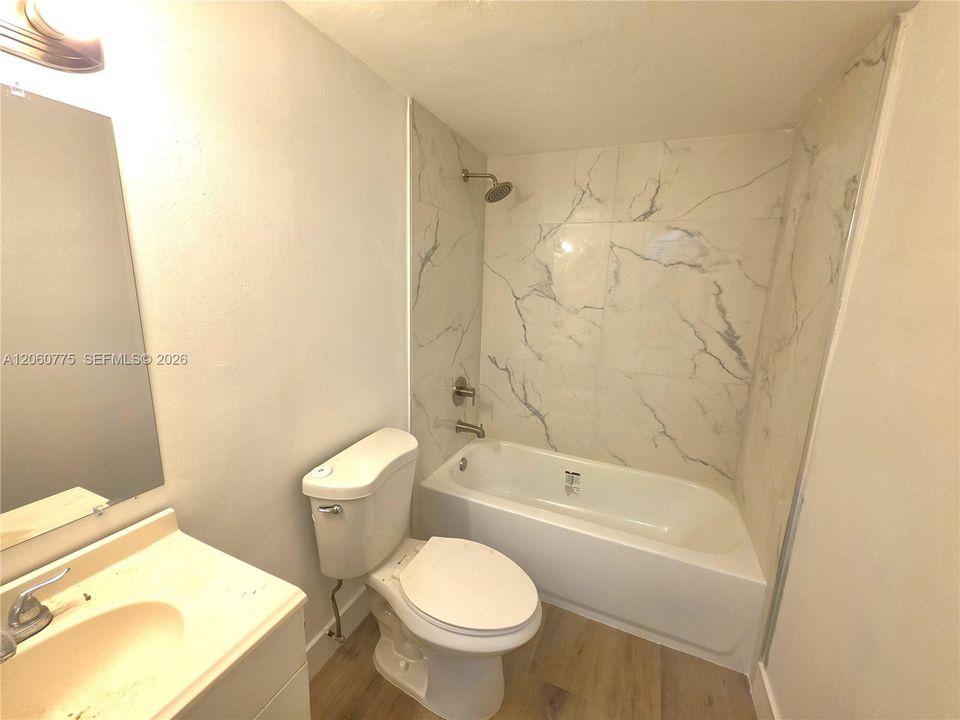 For Rent: $1,150 (0 beds, 0 baths, 440 Square Feet)