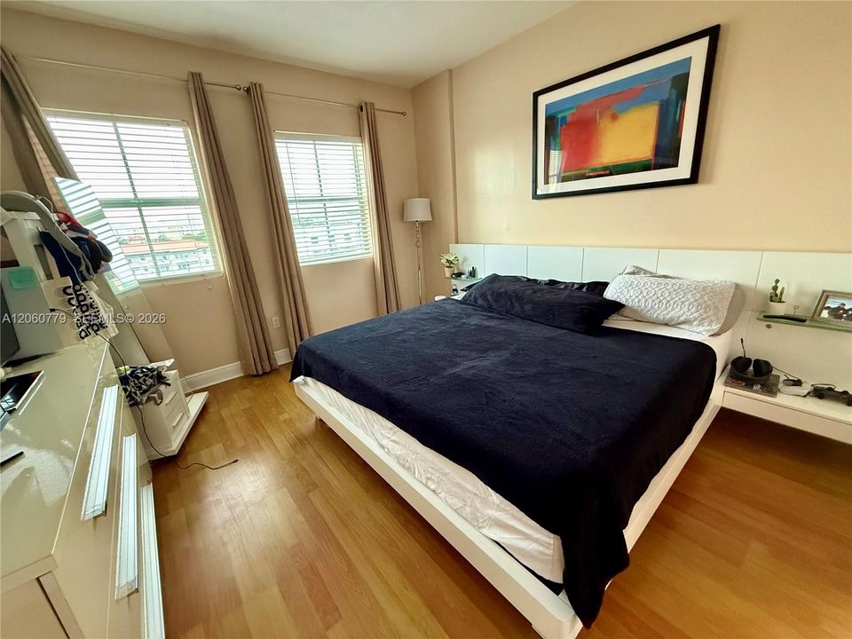 En Renta: $3,100 (2 camas, 2 baños, 1202 Pies cuadrados)