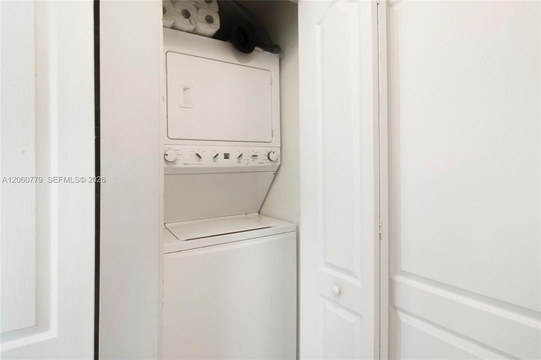 En Renta: $3,100 (2 camas, 2 baños, 1202 Pies cuadrados)