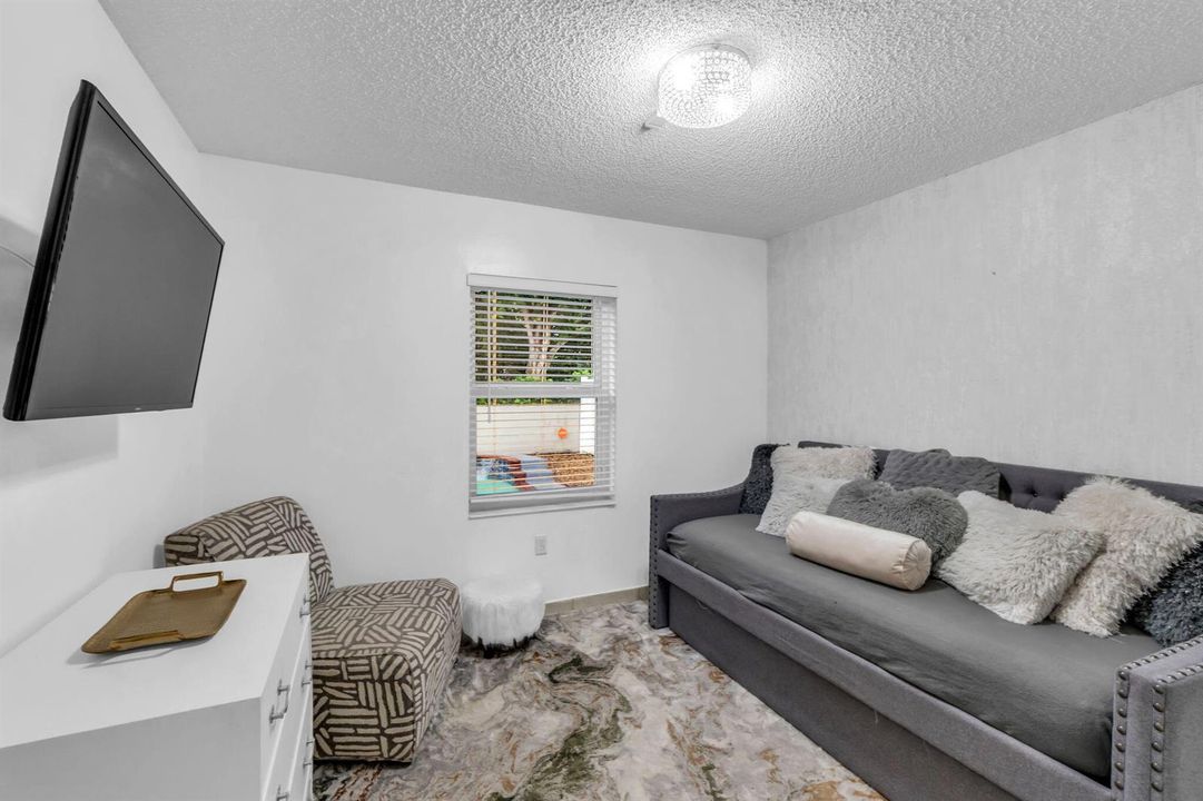 20-web-or-mls-DSC09915