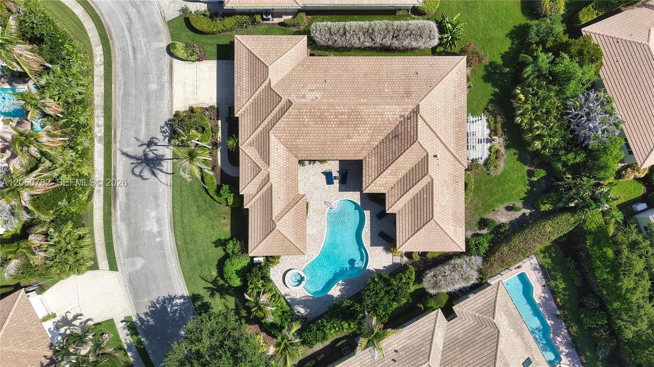 For Sale: $1,299,999 (4 beds, 3 baths, 3216 Square Feet)