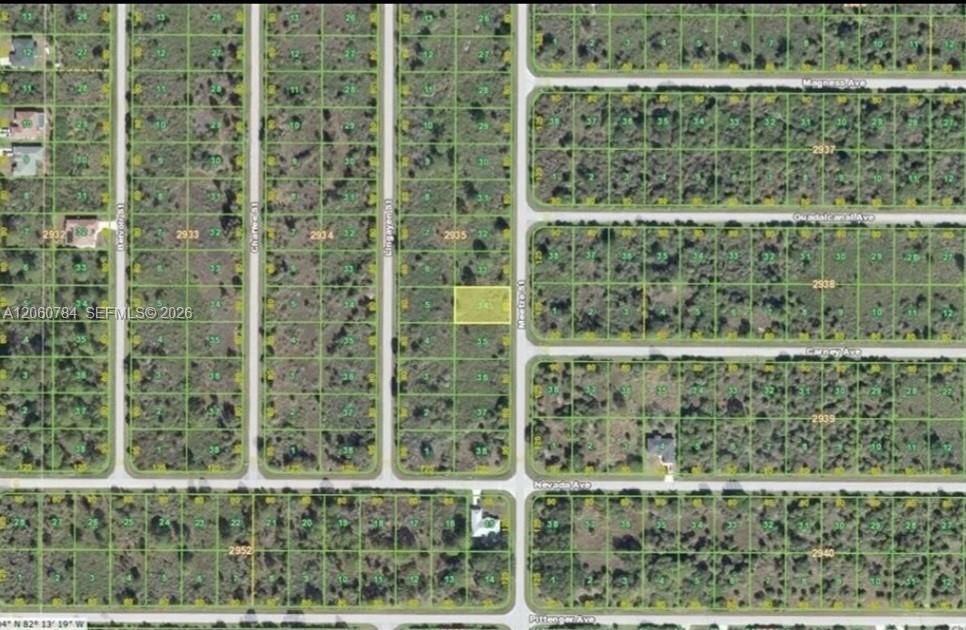 На продажу: $16,000 (0.23 acres)