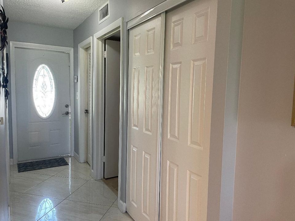 SO MANY CABINETS & CLOSETS