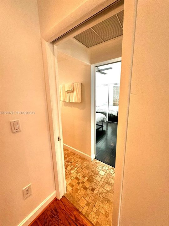На продажу: $290,000 (1 спален, 1 ванн, 530 Квадратных фут)