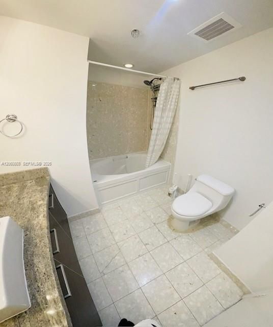 В аренду: $2,900 (1 спален, 1 ванн, 825 Квадратных фут)