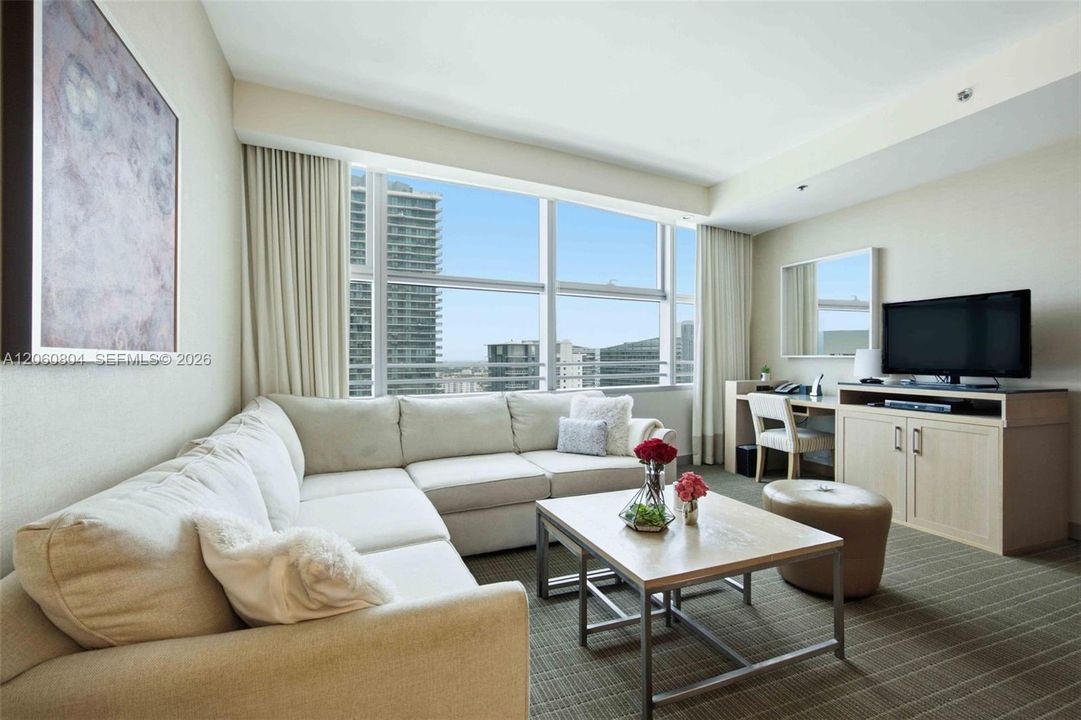 В аренду: $4,600 (1 спален, 1 ванн, 823 Квадратных фут)