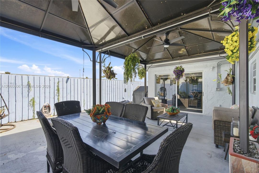 For Sale: $565,890 (3 beds, 2 baths, 1168 Square Feet)