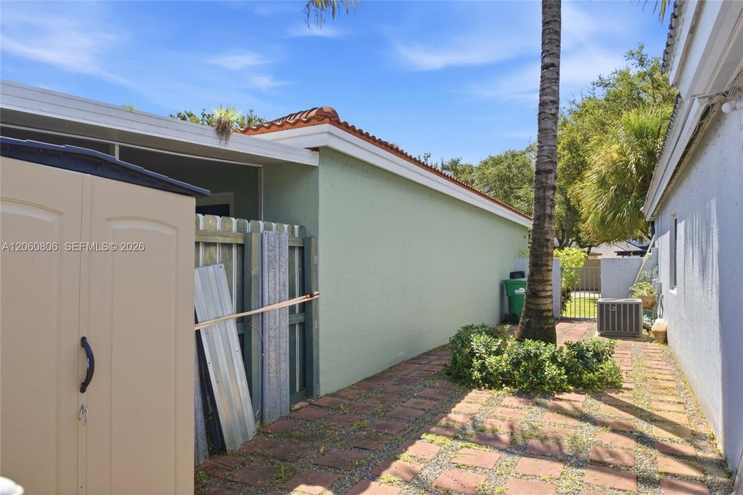 For Sale: $565,890 (3 beds, 2 baths, 1168 Square Feet)