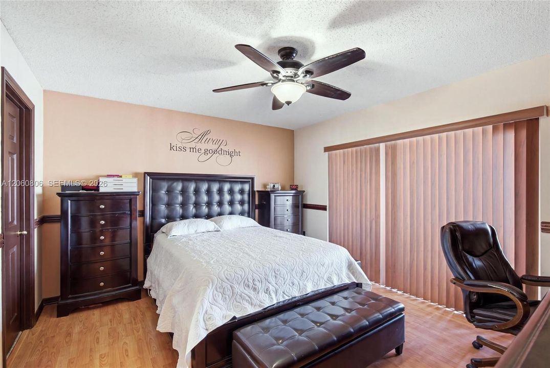 For Sale: $565,890 (3 beds, 2 baths, 1168 Square Feet)