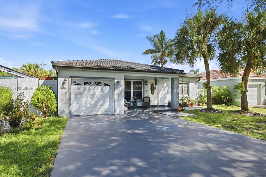 For Sale: $565,890 (3 beds, 2 baths, 1168 Square Feet)