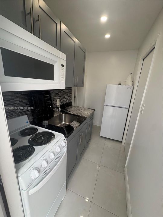 En Renta: $1,300 (0 camas, 1 baños, 0 Pies cuadrados)
