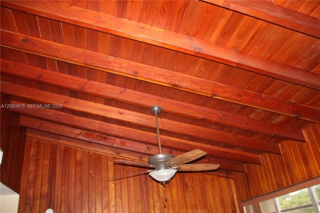 Exposed Beam High Ceilings