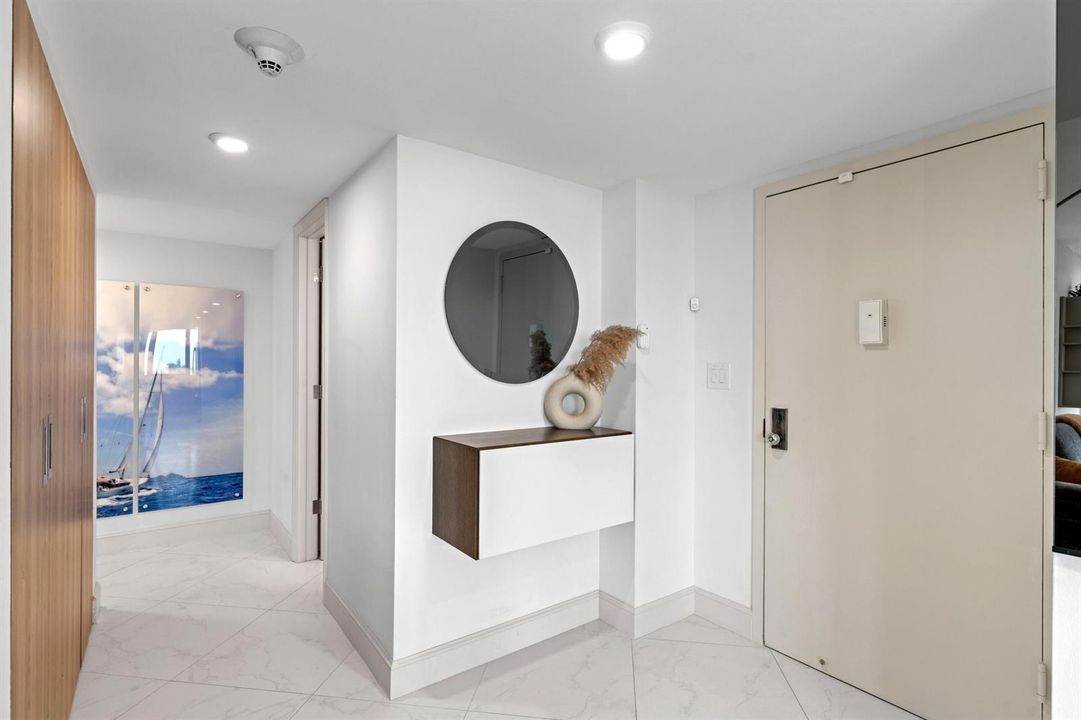 Entrance & Hallway