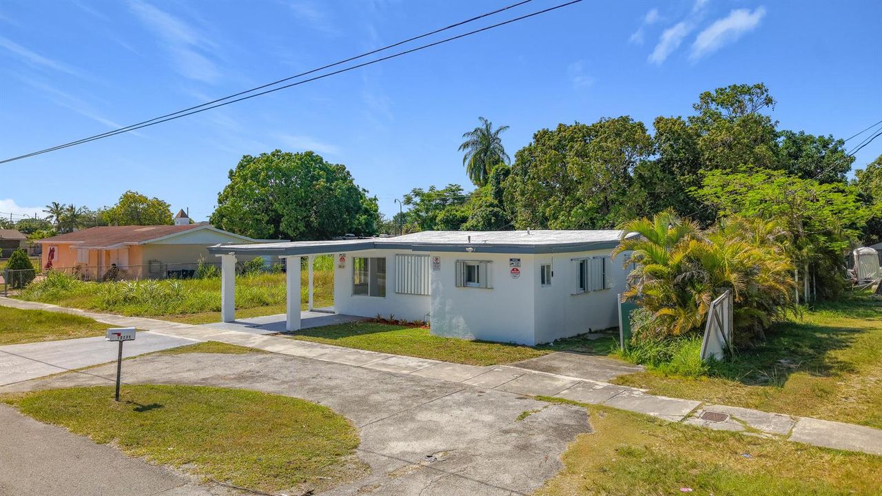 10235 SW 177th Street-14