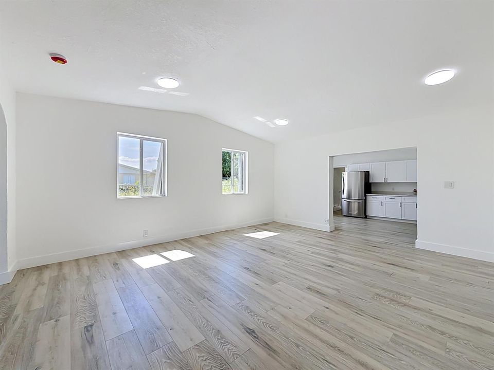 10235 SW 177th Street-25