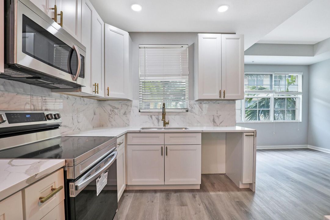 KITCHEN 5