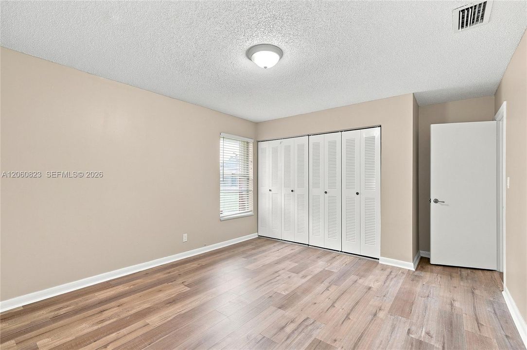 В аренду: $3,400 (3 спален, 2 ванн, 1536 Квадратных фут)