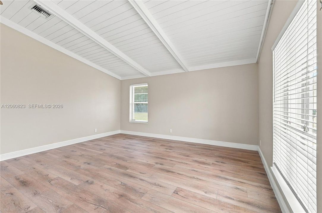 В аренду: $3,400 (3 спален, 2 ванн, 1536 Квадратных фут)