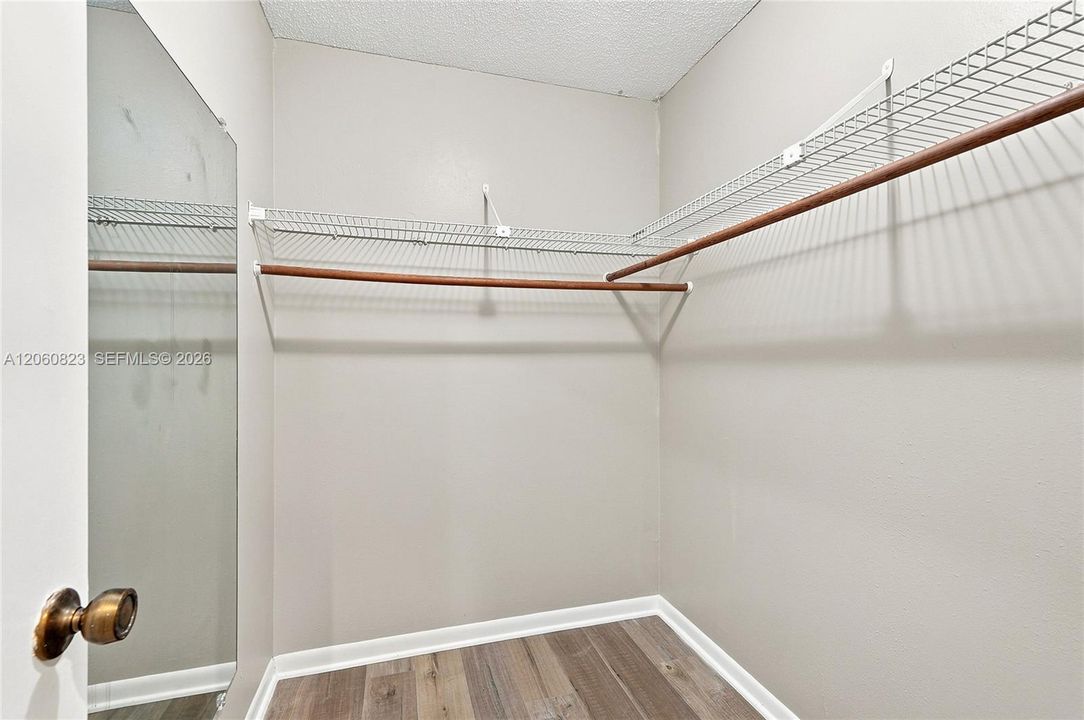 В аренду: $3,400 (3 спален, 2 ванн, 1536 Квадратных фут)