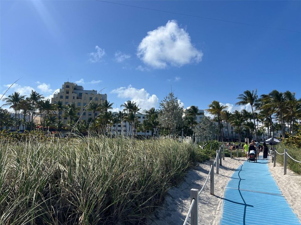 Direct Beach entrance