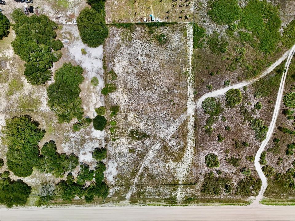 На продажу: $55,000 (1.25 acres)