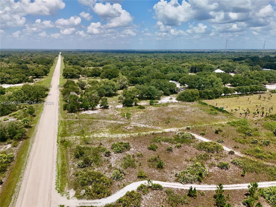 На продажу: $55,000 (1.25 acres)