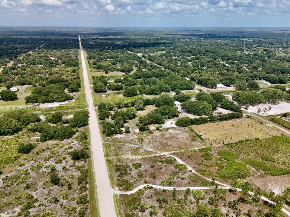 На продажу: $55,000 (1.25 acres)