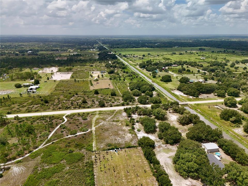 На продажу: $55,000 (1.25 acres)