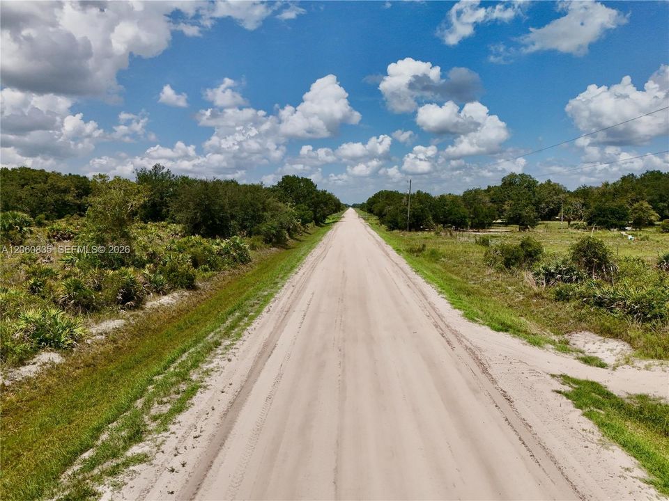 На продажу: $55,000 (1.25 acres)