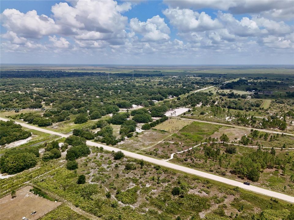 На продажу: $55,000 (1.25 acres)